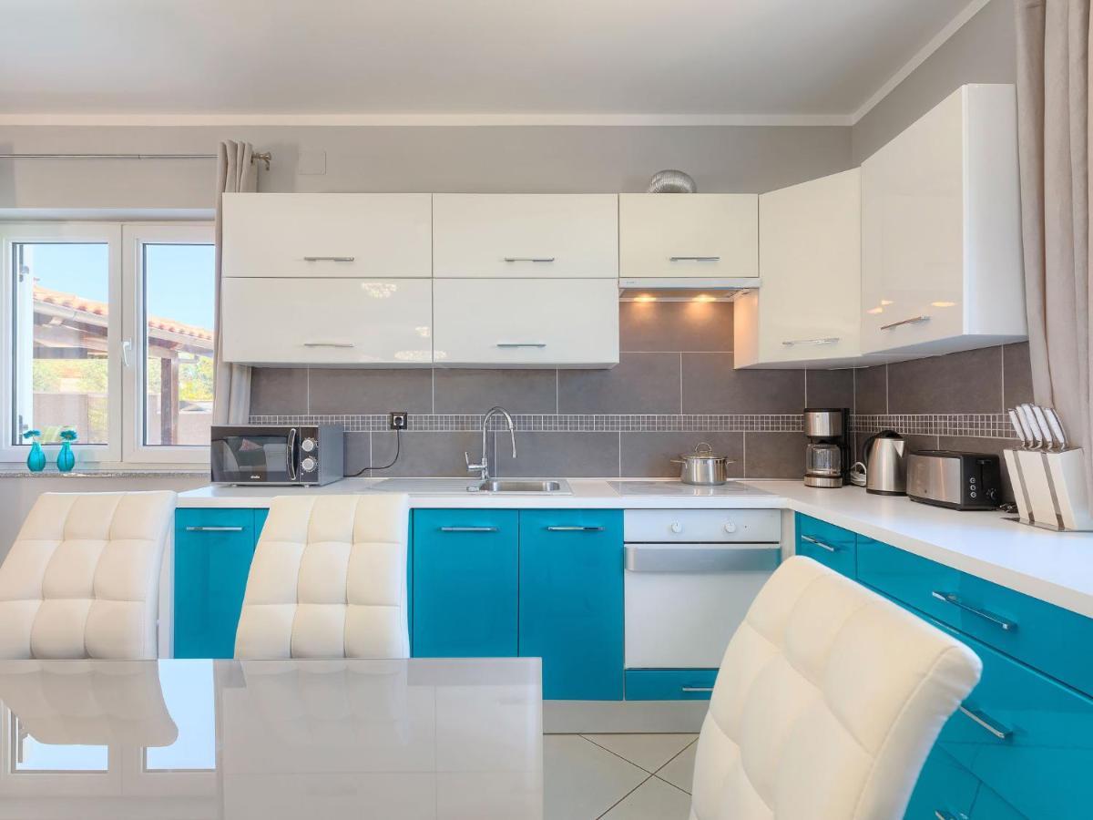 Holiday Home Villa Valentina By Interhome Loborika Exteriör bild